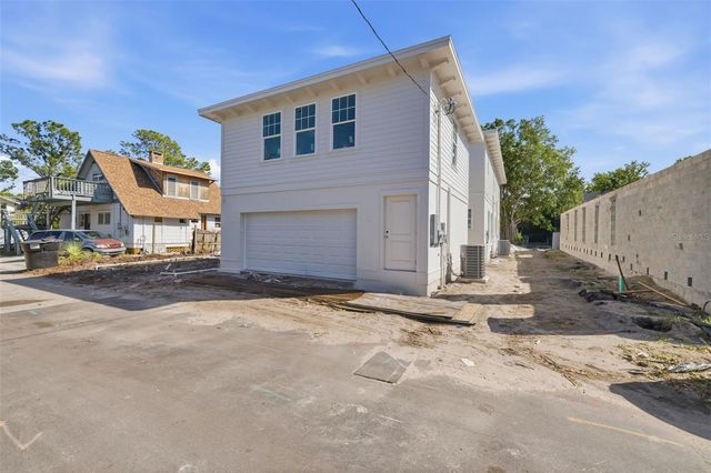 345 11TH AVENUE NE, St Petersburg, FL 33701