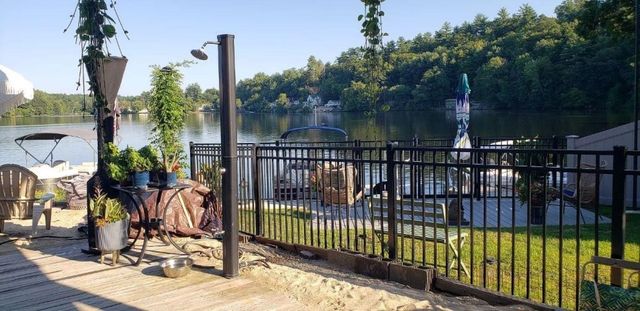 37 Bay Street, Goffstown, NH 03045