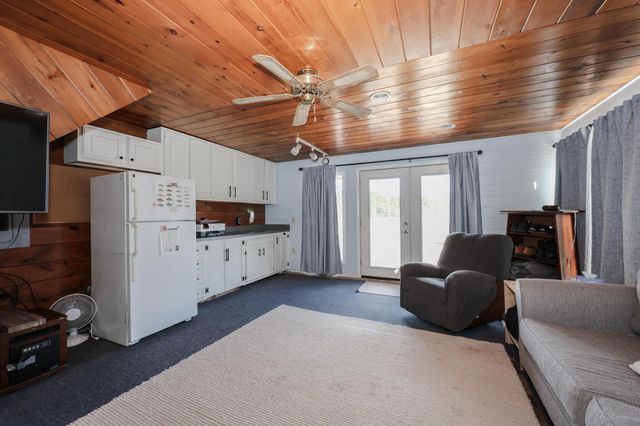 37 Bay Street, Goffstown, NH 03045