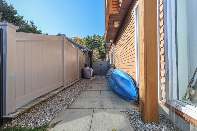37 Bay Street, Goffstown, NH 03045