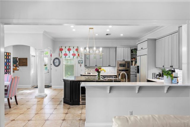 3126 W OAKLYN AVENUE, Tampa, FL 33609