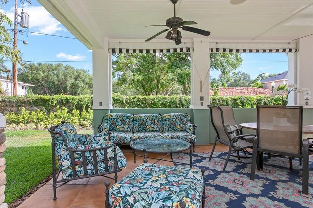 3126 W OAKLYN AVENUE, Tampa, FL 33609