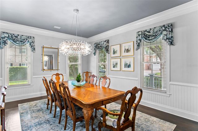 3126 W OAKLYN AVENUE, Tampa, FL 33609