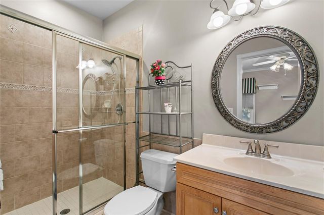 3126 W OAKLYN AVENUE, Tampa, FL 33609