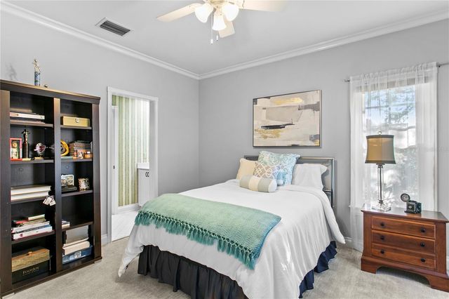 3126 W OAKLYN AVENUE, Tampa, FL 33609