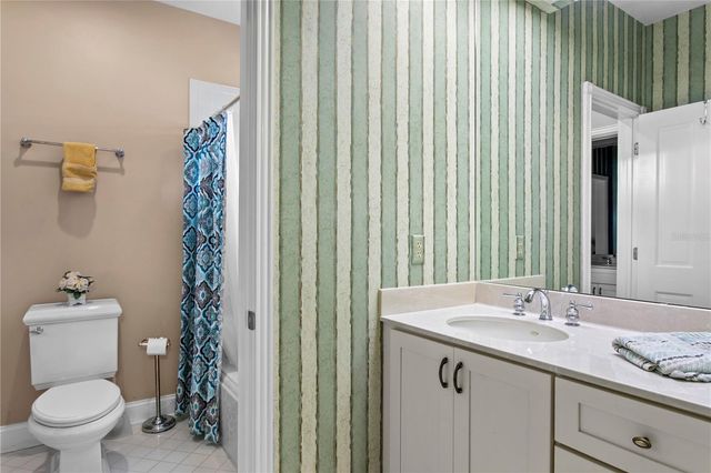 3126 W OAKLYN AVENUE, Tampa, FL 33609