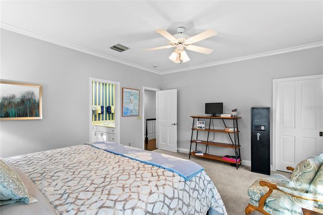 3126 W OAKLYN AVENUE, Tampa, FL 33609