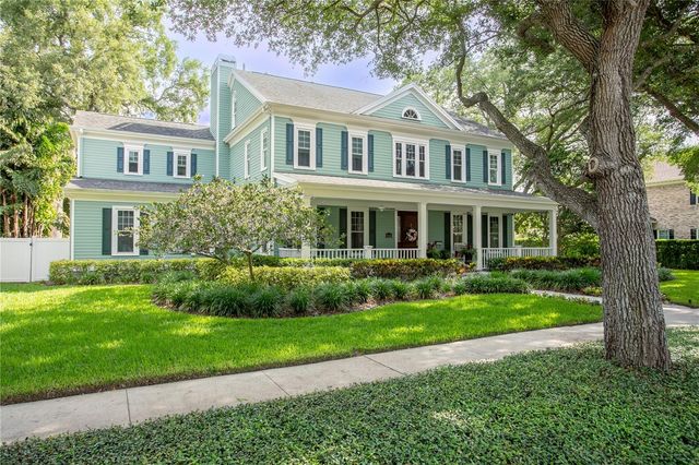 3126 W OAKLYN AVENUE, Tampa, FL 33609