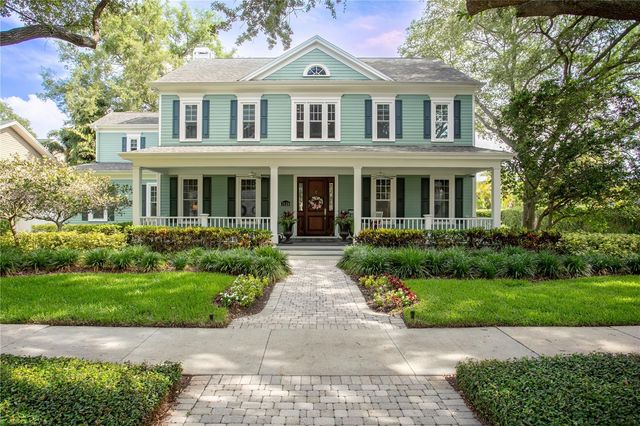 3126 W OAKLYN AVENUE, Tampa, FL 33609