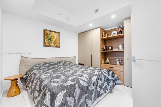 851 NE 1st Avenue 1408, Miami, FL 33132