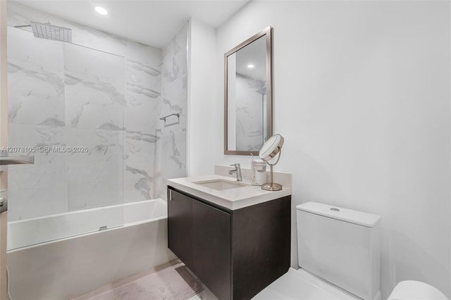 851 NE 1st Avenue 1408, Miami, FL 33132