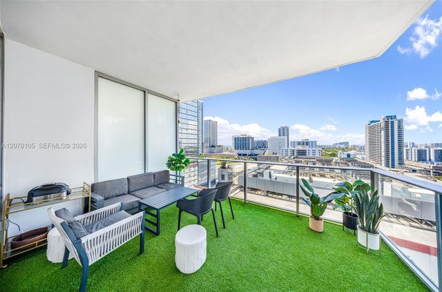851 NE 1st Avenue 1408, Miami, FL 33132