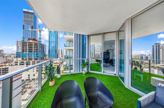 851 NE 1st Avenue 1408, Miami, FL 33132