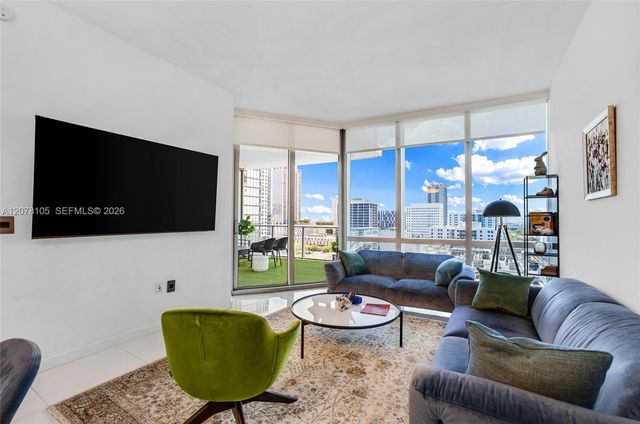851 NE 1st Avenue 1408, Miami, FL 33132
