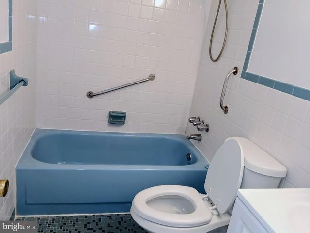 1709 BORBECK AVE, Philadelphia, PA 19111