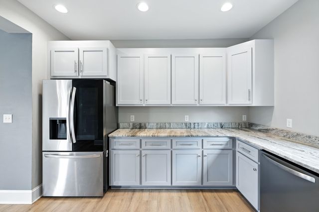 43 MCILWEE LN, Staunton, VA 24401