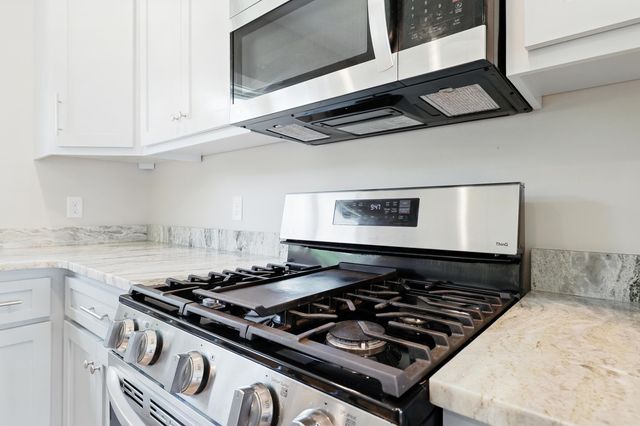 43 MCILWEE LN, Staunton, VA 24401