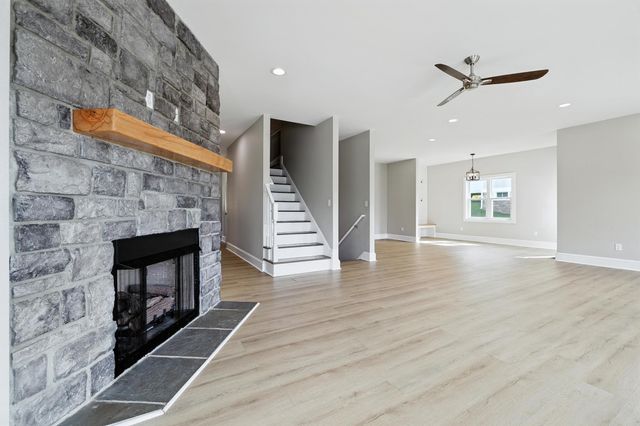 43 MCILWEE LN, Staunton, VA 24401
