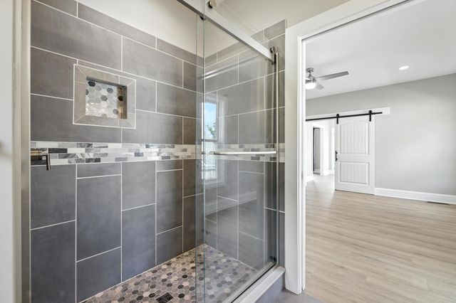 43 MCILWEE LN, Staunton, VA 24401