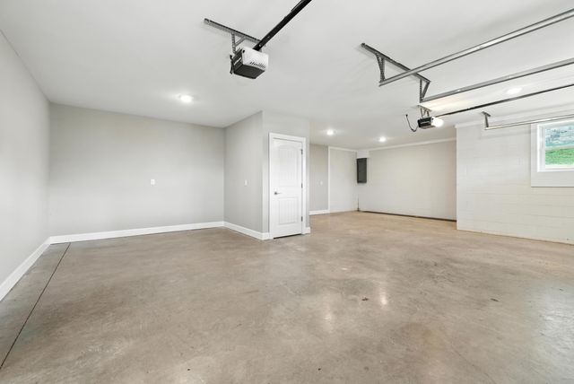 43 MCILWEE LN, Staunton, VA 24401