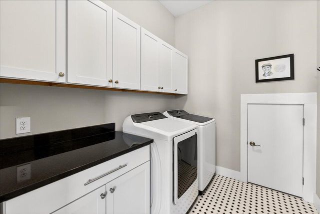 2022 Codorus Lane, Hanahan, SC 29410