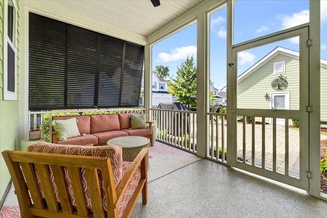 2022 Codorus Lane, Hanahan, SC 29410