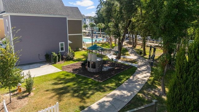 2022 Codorus Lane, Hanahan, SC 29410