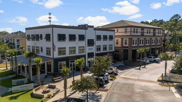 2022 Codorus Lane, Hanahan, SC 29410