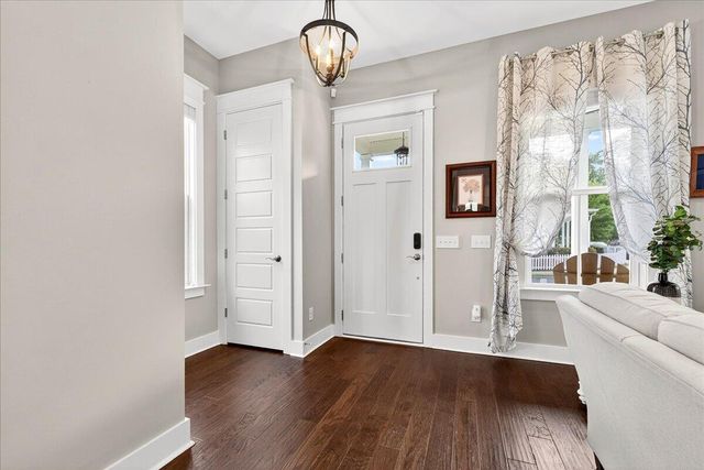 2022 Codorus Lane, Hanahan, SC 29410