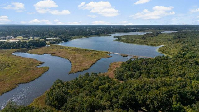 2022 Codorus Lane, Hanahan, SC 29410