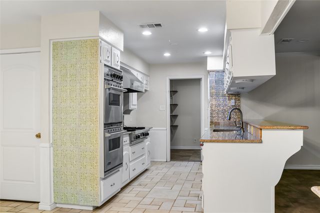613 Overland Trail, Southlake, TX 76092