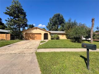 561 THOMAS JEFFERSON WAY, Orlando, FL 32809