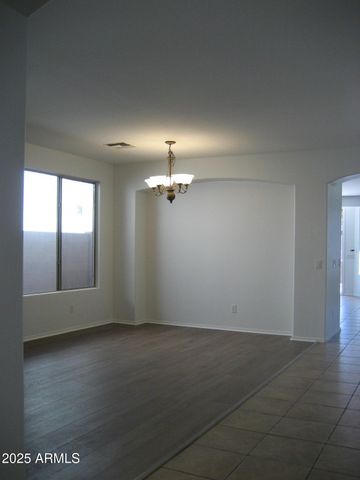 351 N COTTONWOOD Street, Chandler, AZ 85225