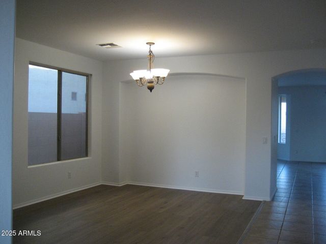 351 N COTTONWOOD Street, Chandler, AZ 85225