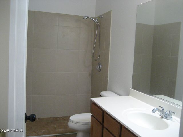 351 N COTTONWOOD Street, Chandler, AZ 85225