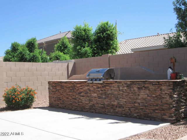 351 N COTTONWOOD Street, Chandler, AZ 85225