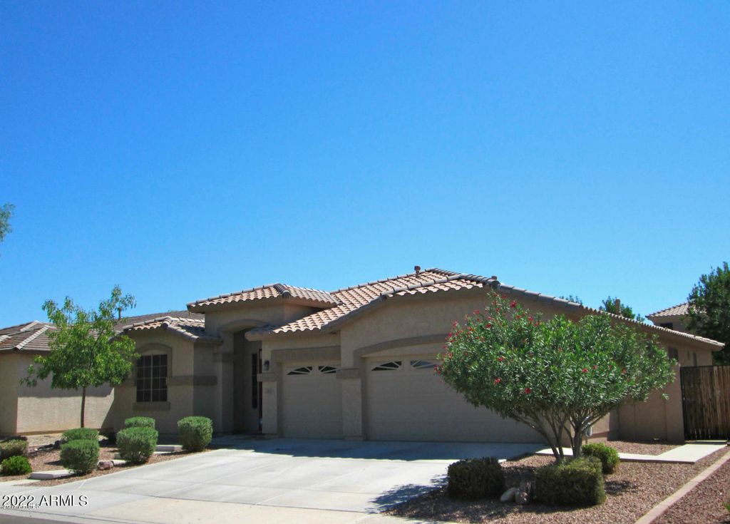 351 N COTTONWOOD Street, Chandler, AZ 85225