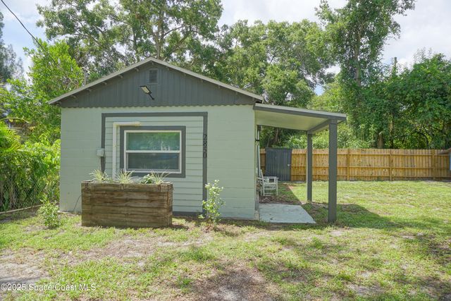 2850 Shwonda Avenue NE, Palm Bay, FL 32905