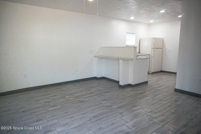 2850 Shwonda Avenue NE, Palm Bay, FL 32905