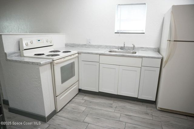 2850 Shwonda Avenue NE, Palm Bay, FL 32905