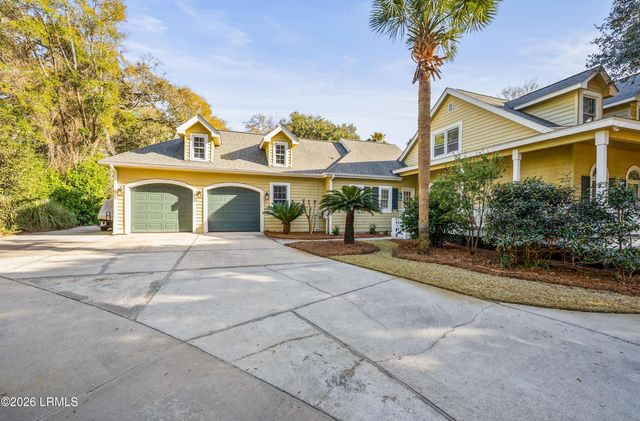 81 Dolphin Point Drive, Beaufort, SC 29907