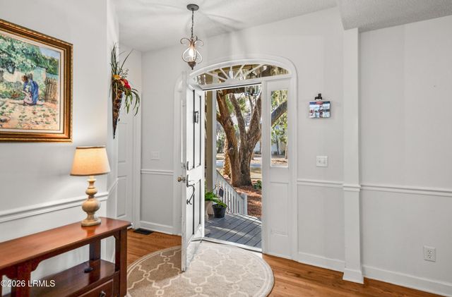 81 Dolphin Point Drive, Beaufort, SC 29907