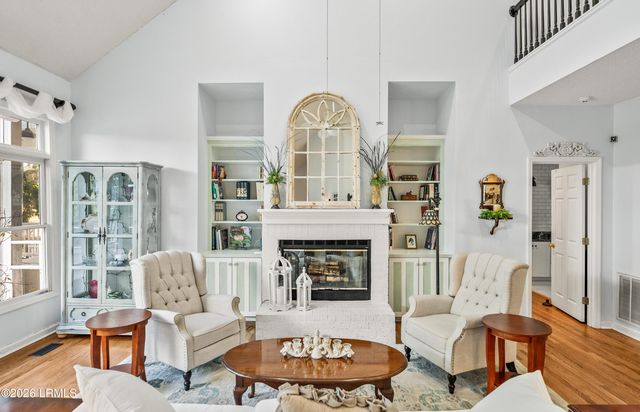 81 Dolphin Point Drive, Beaufort, SC 29907