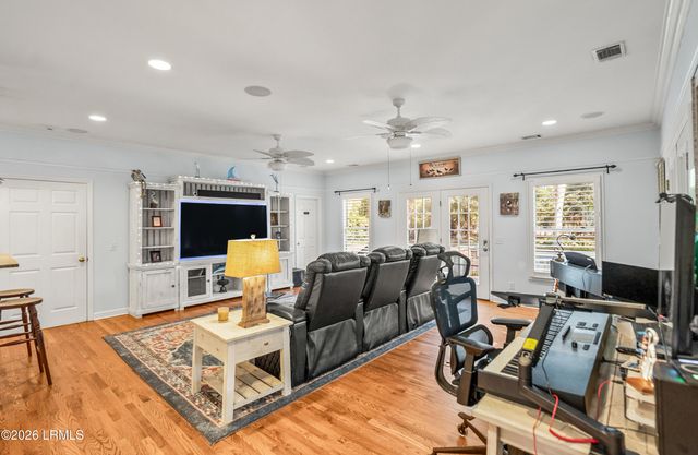 81 Dolphin Point Drive, Beaufort, SC 29907