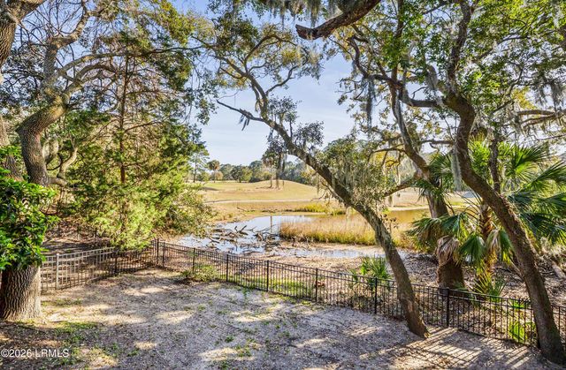 81 Dolphin Point Drive, Beaufort, SC 29907