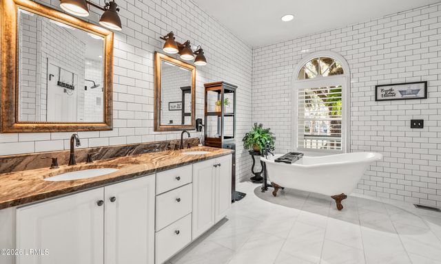 81 Dolphin Point Drive, Beaufort, SC 29907