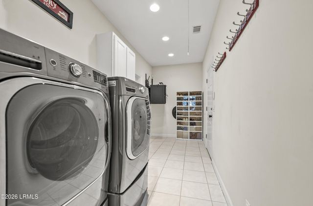 81 Dolphin Point Drive, Beaufort, SC 29907