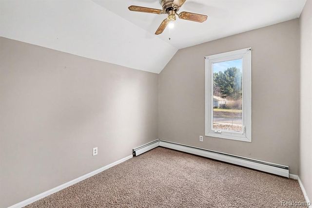 1364 Munson Street, Burton, MI 48509