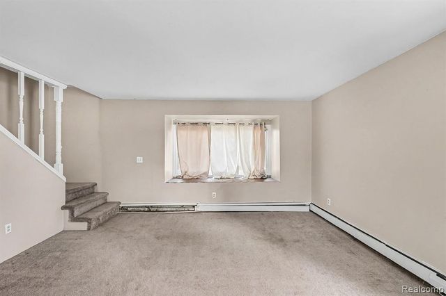 1364 Munson Street, Burton, MI 48509