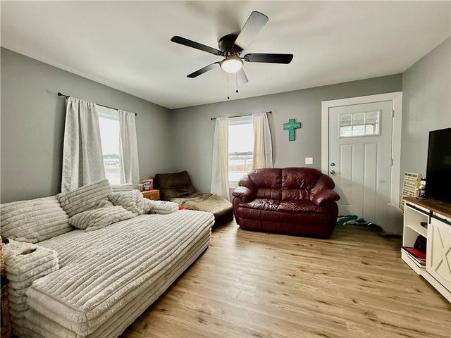 3601 Highway 13 Boulevard, Higginsville, MO 64037